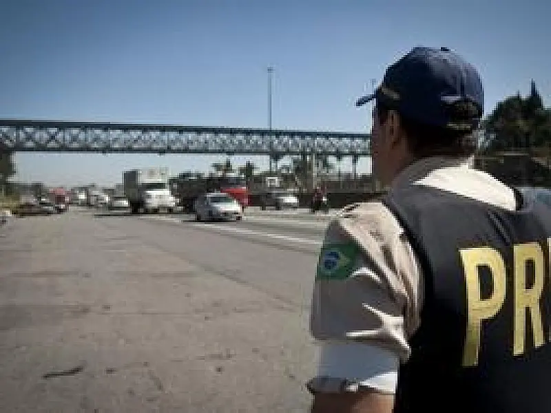 PRF alerta proprietários rurais quanto a manutenção das cercas