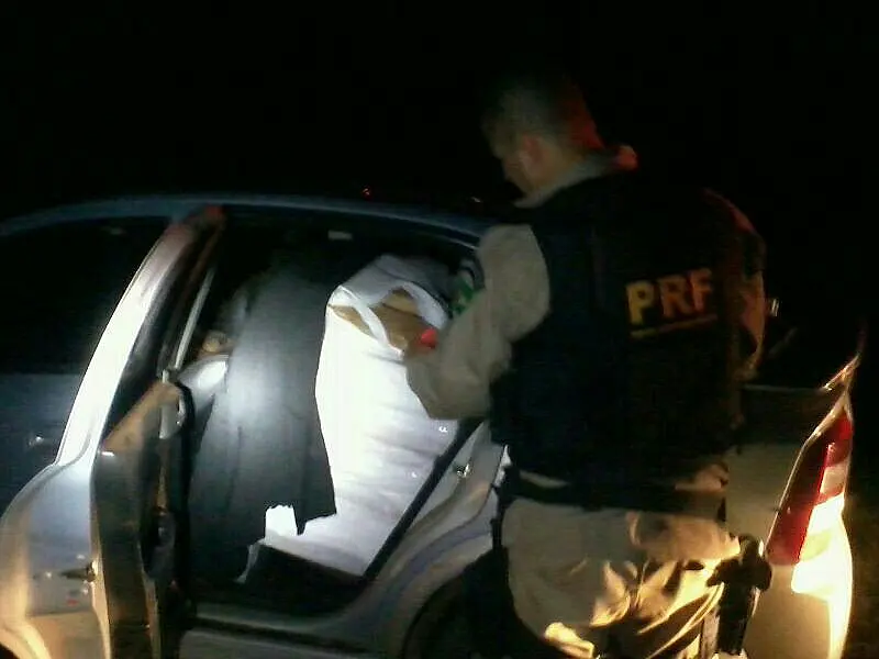 PRF apreendeu 525Kg de maconha que seriam levados para Goiânia