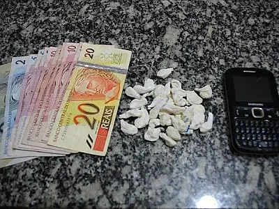PM de Nova Andradina apreende menor com drogas