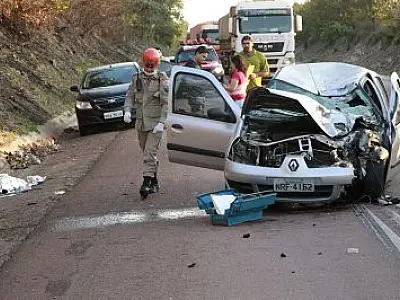 Motorista dorme ao volante e provoca grave acidente na BR-163