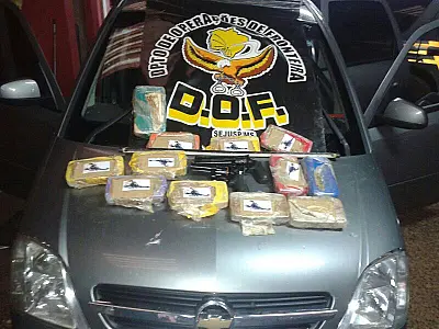 DOF apreende cocaína e armas em veículo na BR 463