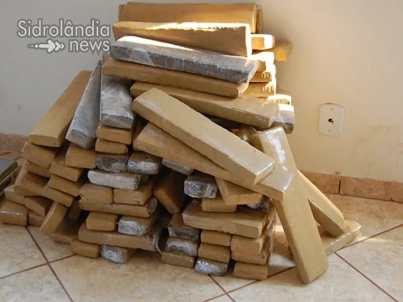 Ex-policial é preso com 128 kg de maconha em Sidrolândia