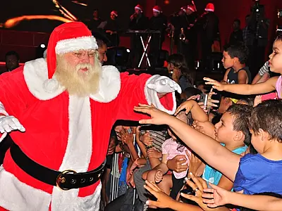 Shopping Bosque dos Ipês promove “1ª Parada Natalina” em Campo Grande