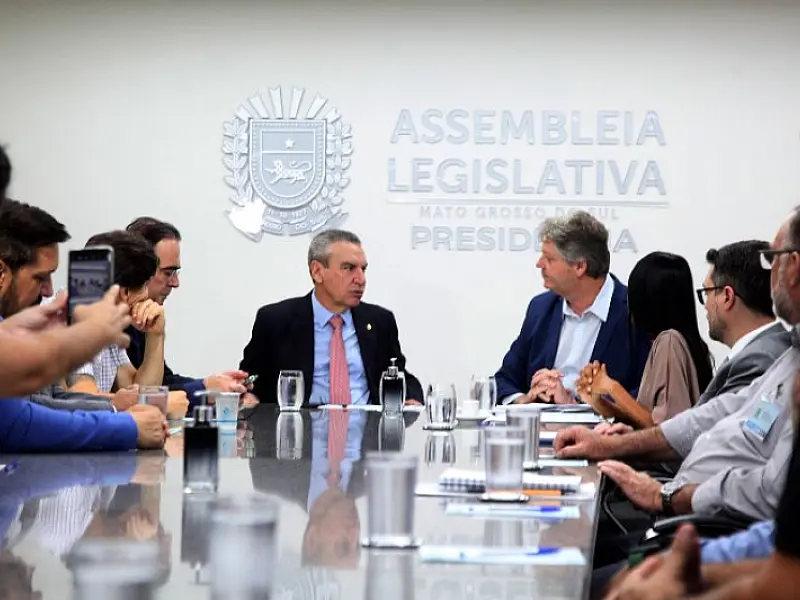 ALEMS recebe projeto de lei que fomenta e expande o transporte ferroviário em MS
