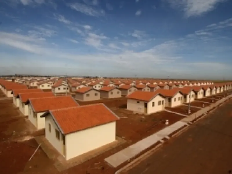 Minha casa, minha vida entregam 157 unidades habitacionais