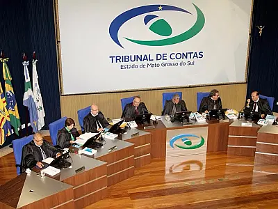Tribunal de Contas julga 46 processos e aplica R$ 75 mil em multas