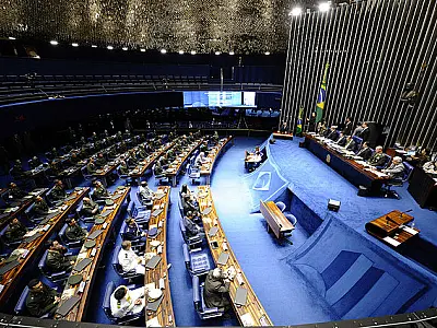 Senado aprova saque do FGTS para casos de doença grave