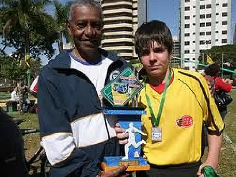 Morreu o ex-árbitro Alpineu Ramão