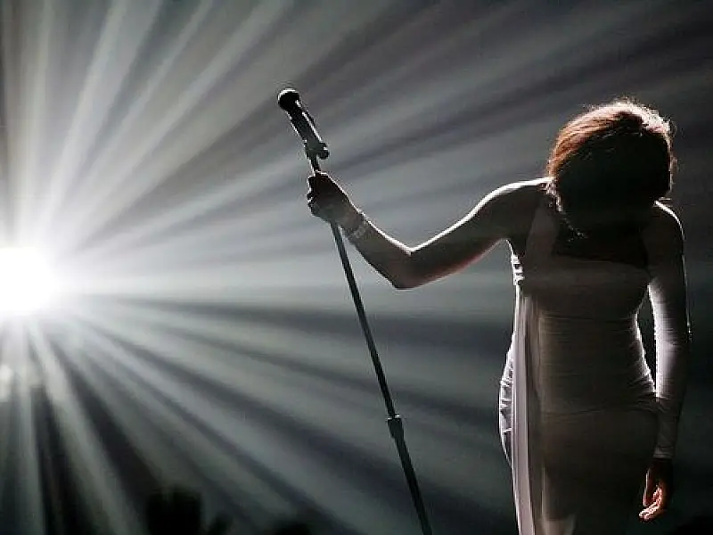 Morre aos 48 anos a cantora Whitney Houston