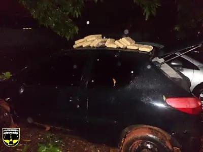 Polícia Militar Rodoviária apreende Peugeot com maconha