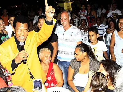 Jair Rodrigues fez a alegria das mães corumbaenses
