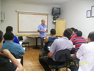 Motoristas são conscientizados sobre campanha a pedestres