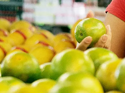 Laranja apresenta queda de preços e Cesta Básica fica 0,91% mais barata na Capital