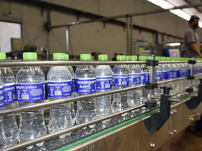 Justiça autoriza cervejaria Bamboa a produzir álcool 70°GL para ser comercializado
