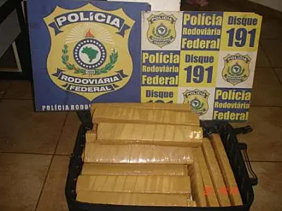 Foragida é presa com quase 30kg de maconha em Ponta Porã