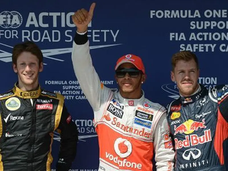 Hamilton confirma favoritismo, domina e faz pole na Hungria neste sábado
