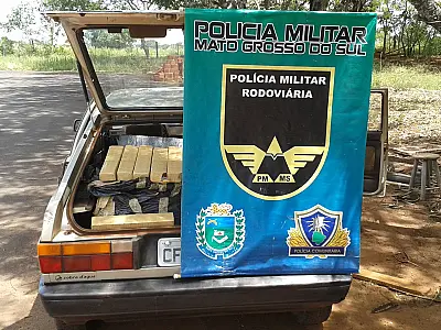 Polícia Militar Rodoviária apreende Gol com mais de 70 kg de maconha