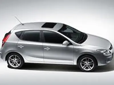 Hyundai justifica queda de preço de i30 e Elantra: "isso é da vida"