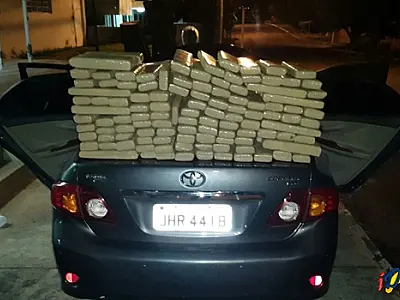 Casal é preso pela PM com cerca de 100 quilos de maconha em Camapuã