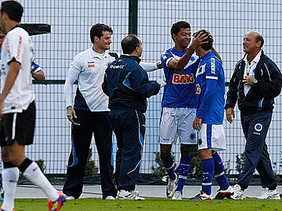 Timão perde invencibilidade diante do Cruzeiro