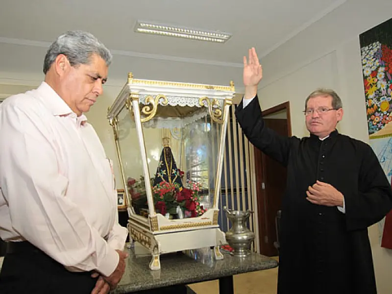 André recebe visita da imagem peregrina Nossa Senhora