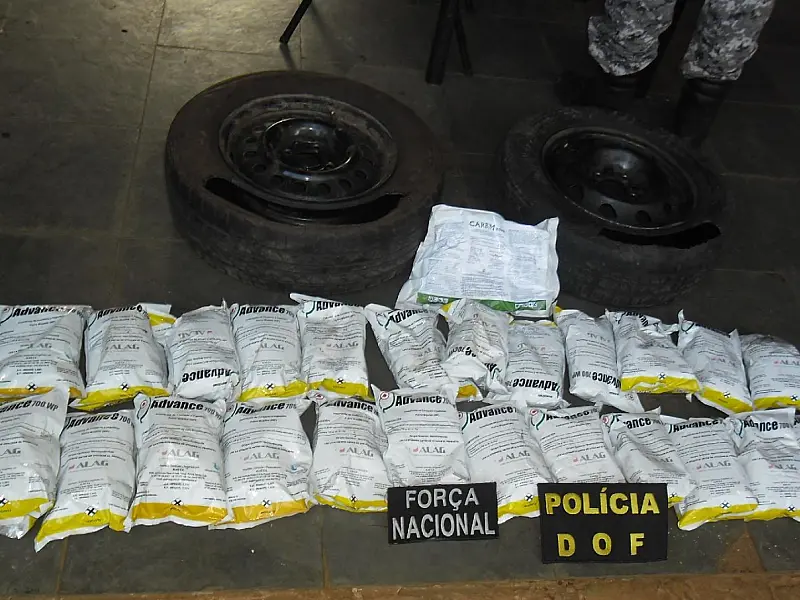 DOF e FN apreendem inseticida e fungicida em veículo