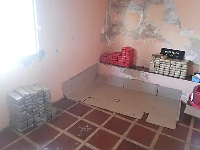 Cerca de 88,5 Kg de maconha é apreendida em residência pelo DOF