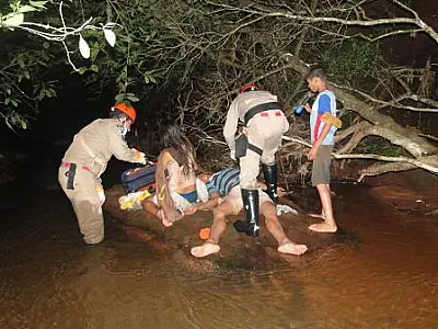 Família cai em desfiladeiro e criança de 2 anos morre em Coronel Sapucaia