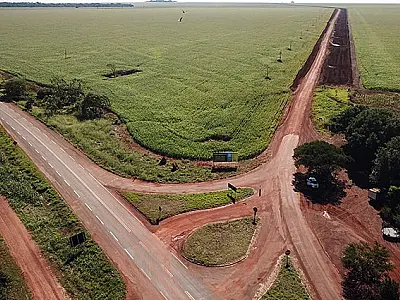 Governo vai liberar mais de R$ 10,8 milhões para obras de Fórum especializado e pavimentação de estr