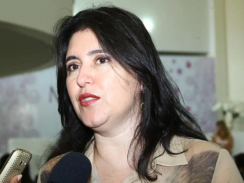 Simone inaugura unidades habitacionais em Jaraguari e Bandeirantes