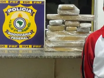 Jovem é preso com mais de 22 quilos de maconha em Coxim