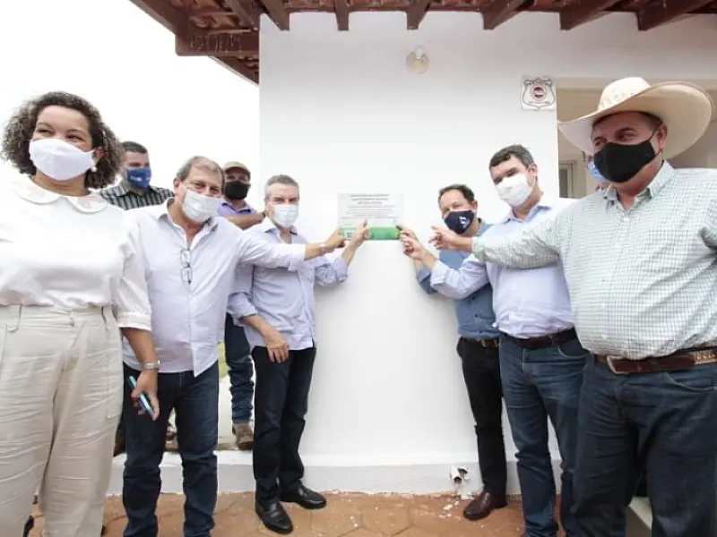 No “Bolsão”, governador em exercício inaugura obras que beneficiam a população