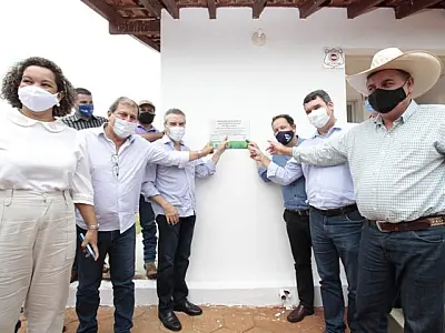 No “Bolsão”, governador em exercício inaugura obras que beneficiam a população