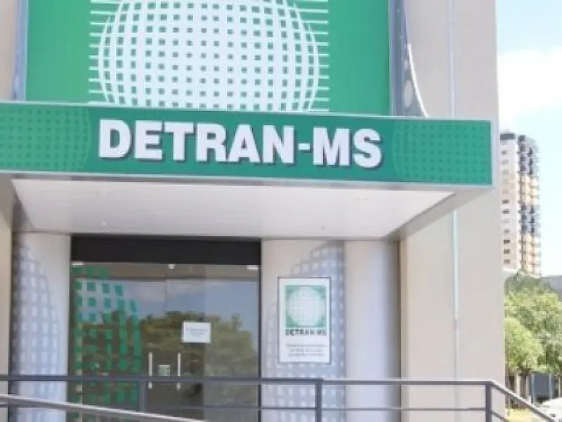 Governador revoga vistoria veicular para veículos com mais de cinco anos de fabricação