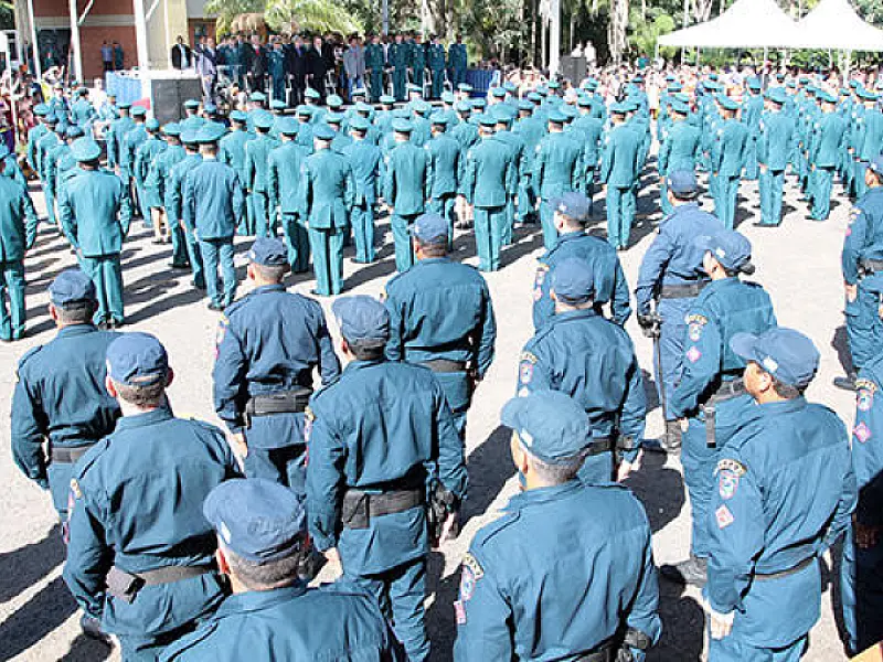 Governador convoca mais de 900 novos policiais para reforçar segurança pública