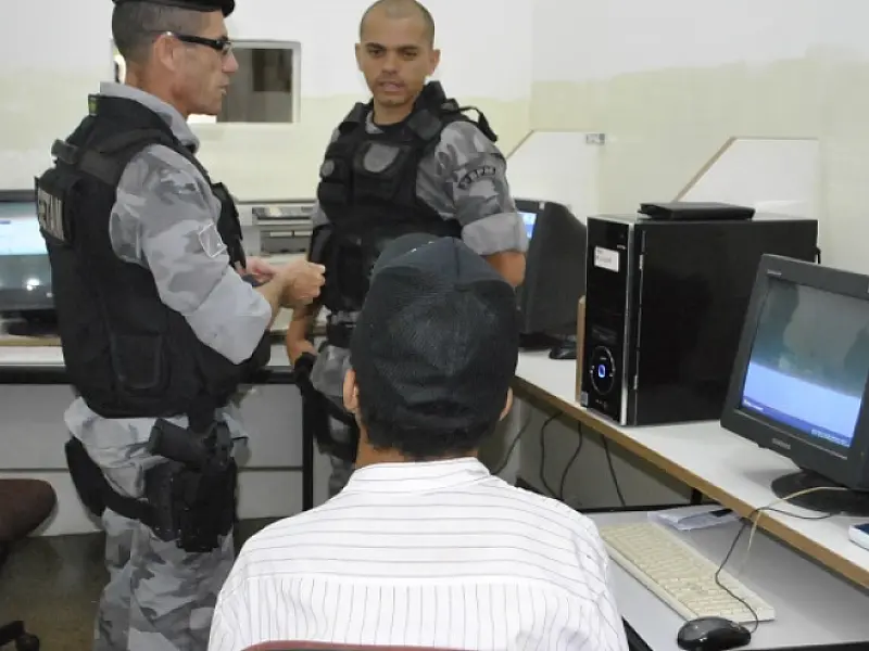 Homem que aplicava golpes no Facebook é autuado em Dourados