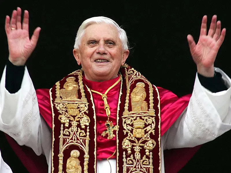 Conclave para a escolha de sucessor de Bento XVI começa nesta terça