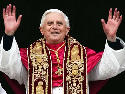 Conclave para a escolha de sucessor de Bento XVI começa nesta terça