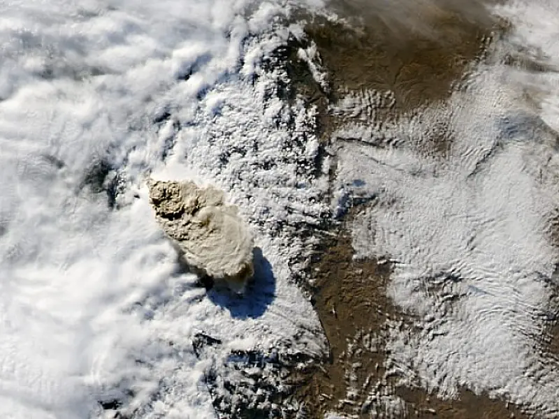 Nuvem de vulcão do Chile chega a Buenos Aires e afeta voos do Brasil