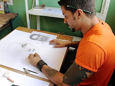 Presídio de Segurança Máxima da Capital utiliza a arte como meio de ressocialização