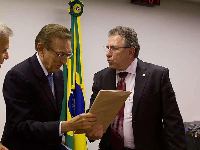 Giroto solicita construção de subestações e linha de transmissão de energia em MS