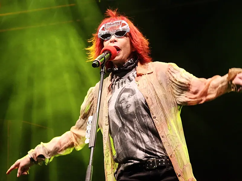 Rita Lee leva mais de 70 mil pessoas ao Parque das Nações