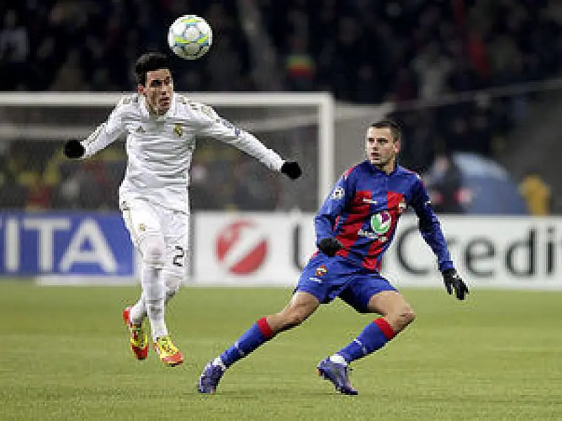 CSKA arranca empate com Real Madri no fim