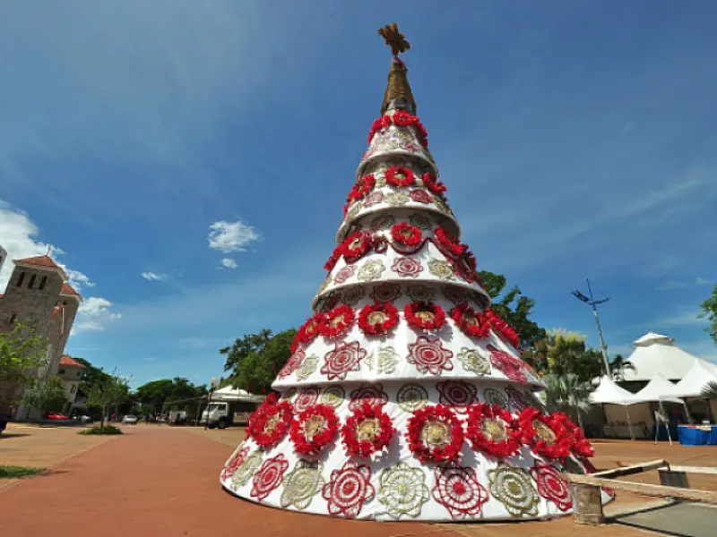 Dourados abre hoje programação especial de Natal