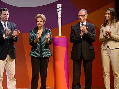 Tocha Olímpica passará por 300 cidades até chegar ao Rio de Janeiro