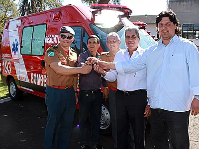 Cinco municípios de MS recebem viaturas de resgate dos bombeiros