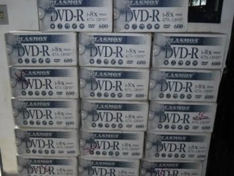 PMR apreende 12 mil DVDs virgens em Dourados
