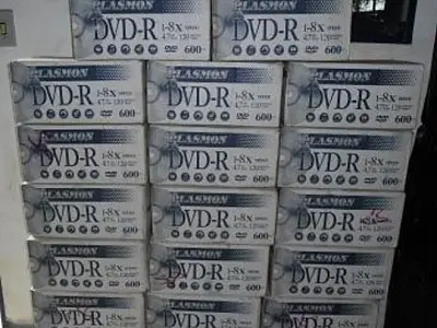 PMR apreende 12 mil DVDs virgens em Dourados