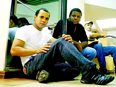 Cena Som volta na quinta com banda Xapa Trio
