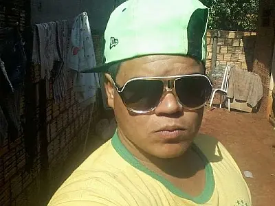 Jovem morre eletrocutado em granja